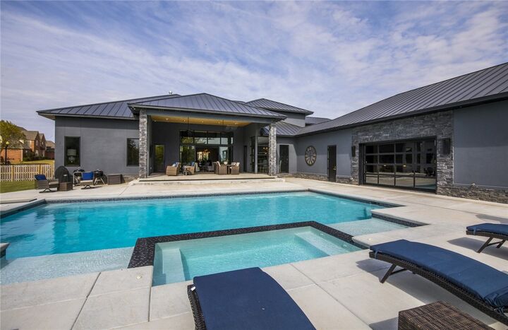 Property Photo: 4017 Caerleon Circle AR 72713