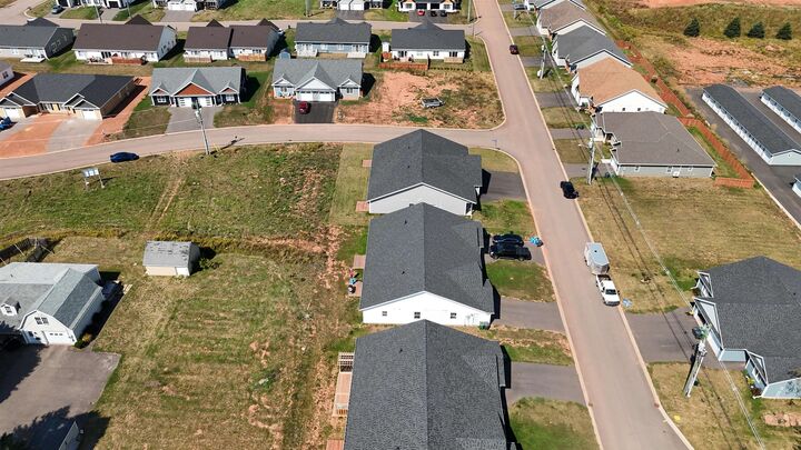 Property Photo:  22 Starlite  PE C1N 4J3 