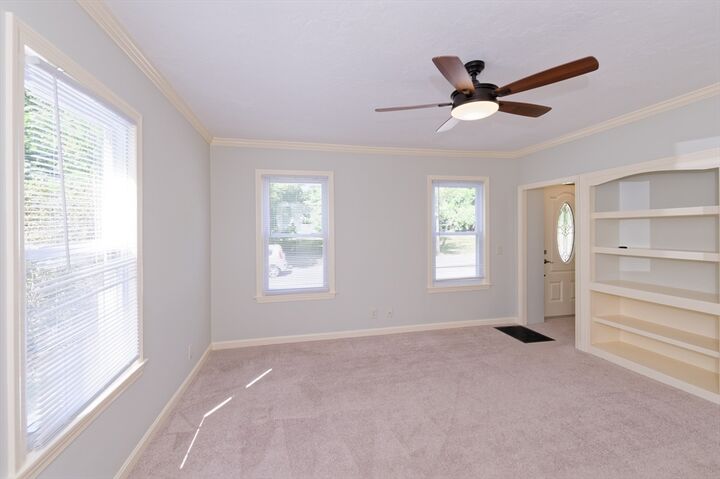 Property Photo: 80 High St 80 MA 01588