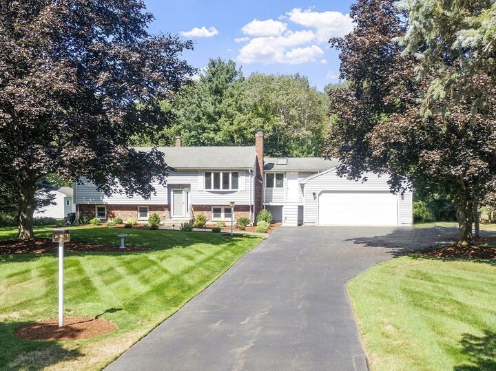 Property Photo:  20 Hopkins Street  MA 01887 