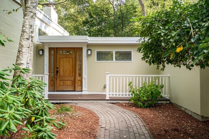 Property Photo:  464 Concord Ave  MA 02421 