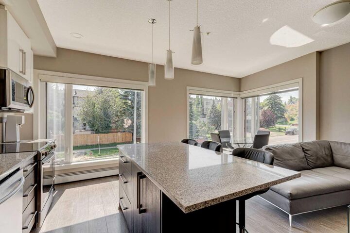 Property Photo:  93 34 Avenue SW 205  AB T2S 3H4