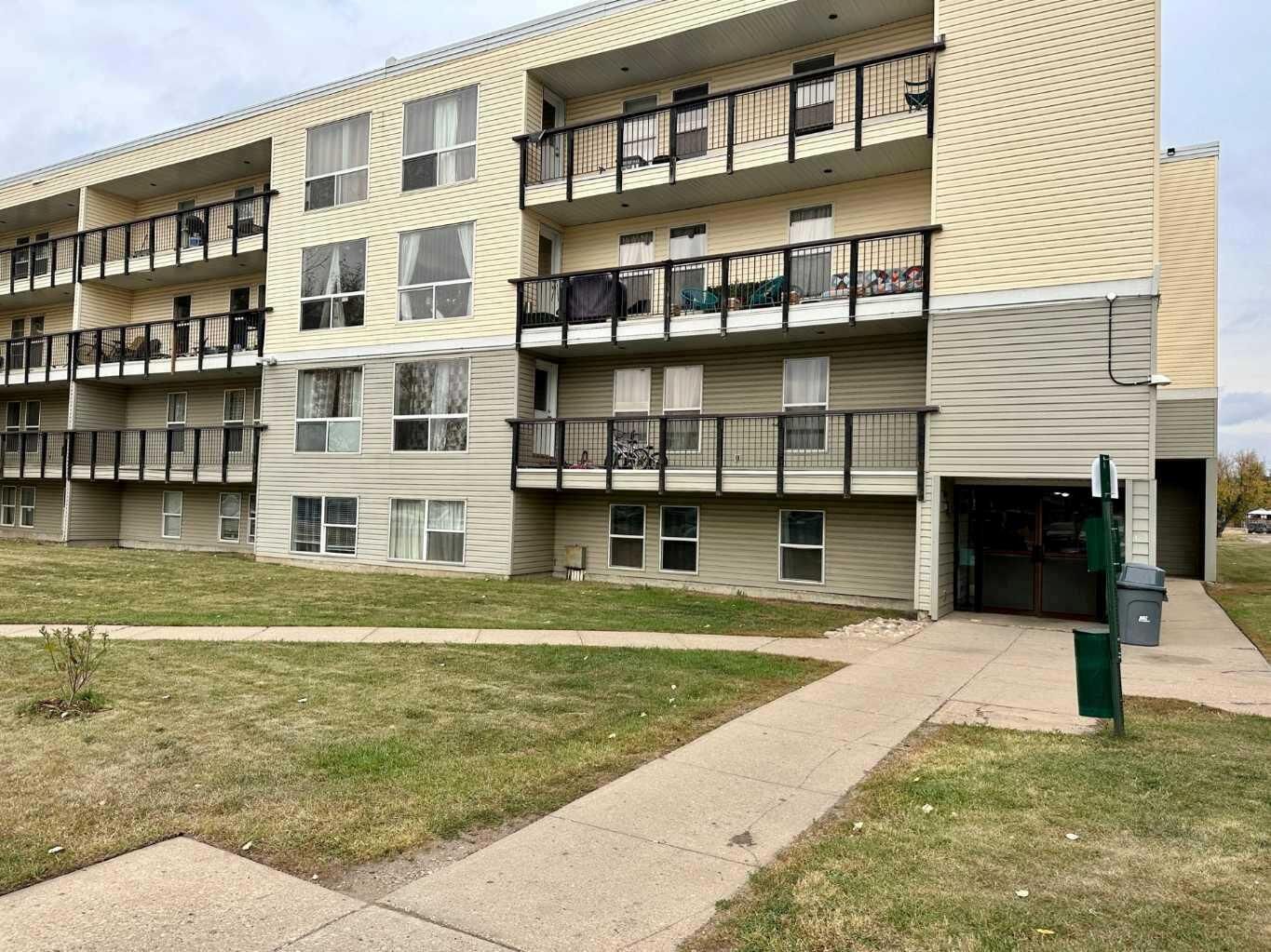 Property Photo:  14921 Macdonald Drive 209  AB T9H 5C5 