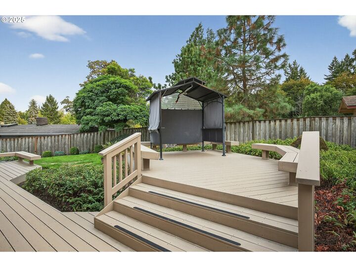 1830 SE Parkview Cir  Milwaukie OR 97267 photo