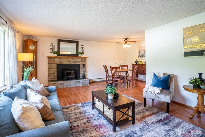 Property Photo:  11010  26th Avenue E  WA 98445 