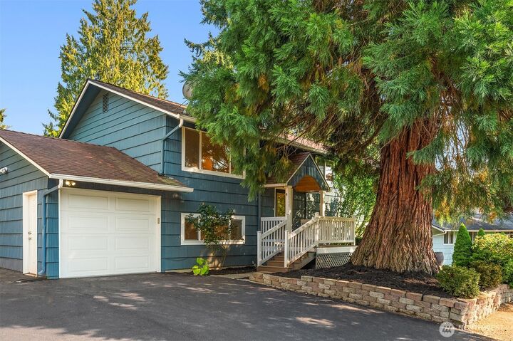 Property Photo:  12828  110th Avenue NE  WA 98034