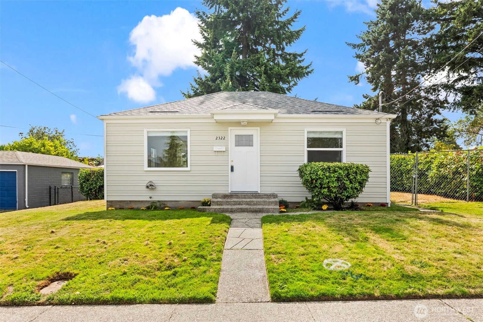 Property Photo:  2322 S 15th Street  WA 98405 