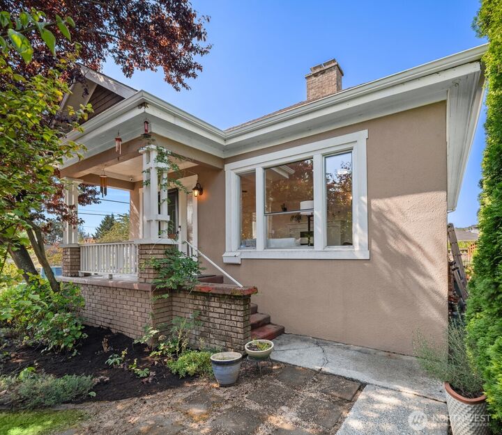 Property Photo:  7641  46th Avenue S  WA 98118 