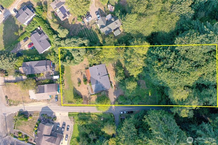 Property Photo:  1355  Ahlstrom Road E  WA 98366