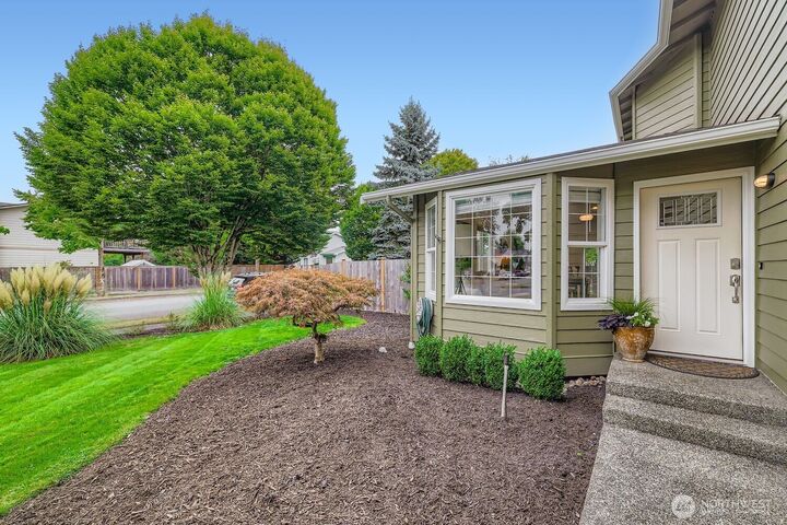 Property Photo:  15111  167th Avenue SE  WA 98272 