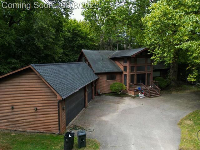 27170 W 14 Mile Road  Franklin Vlg MI 48025 photo