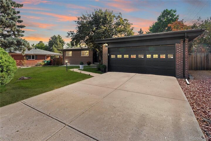 Property Photo:  7074 S Lakeview Street  CO 80120 