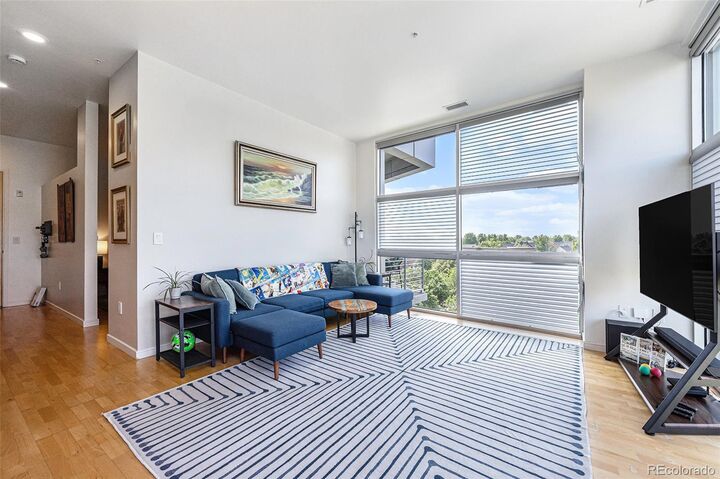 Property Photo:  2958 Syracuse Street 403  CO 80238 