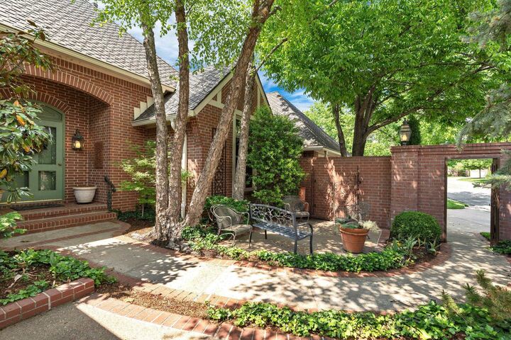 Property Photo:  9215 E Killarney  KS 67206 