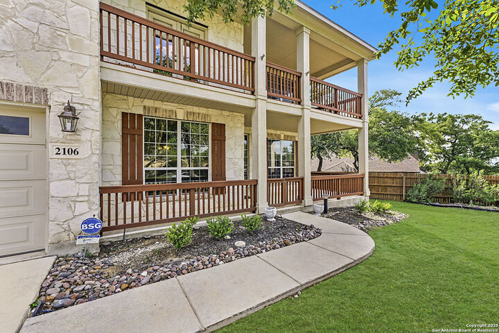 Property Photo: 2106 Laurel Pt TX 78260