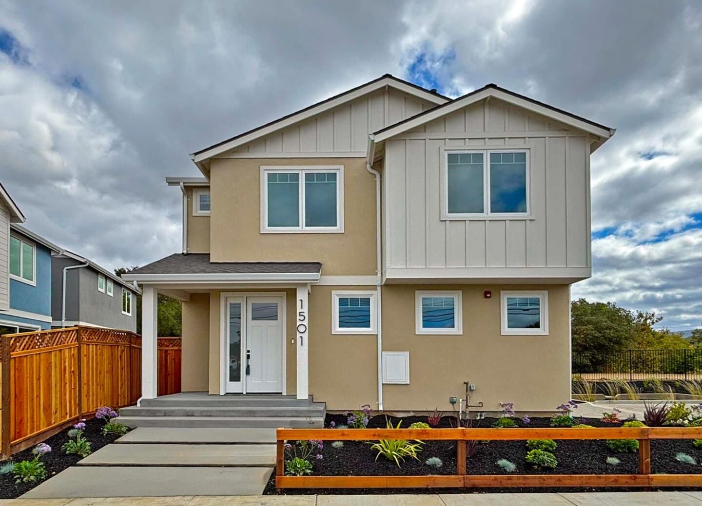 Property Photo:  1501 Paradise Court  CA 95124 