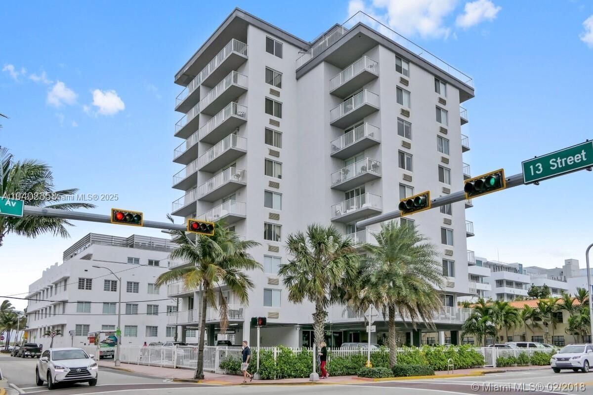 Property Photo:  1255 Collins Av 601  FL 33139 