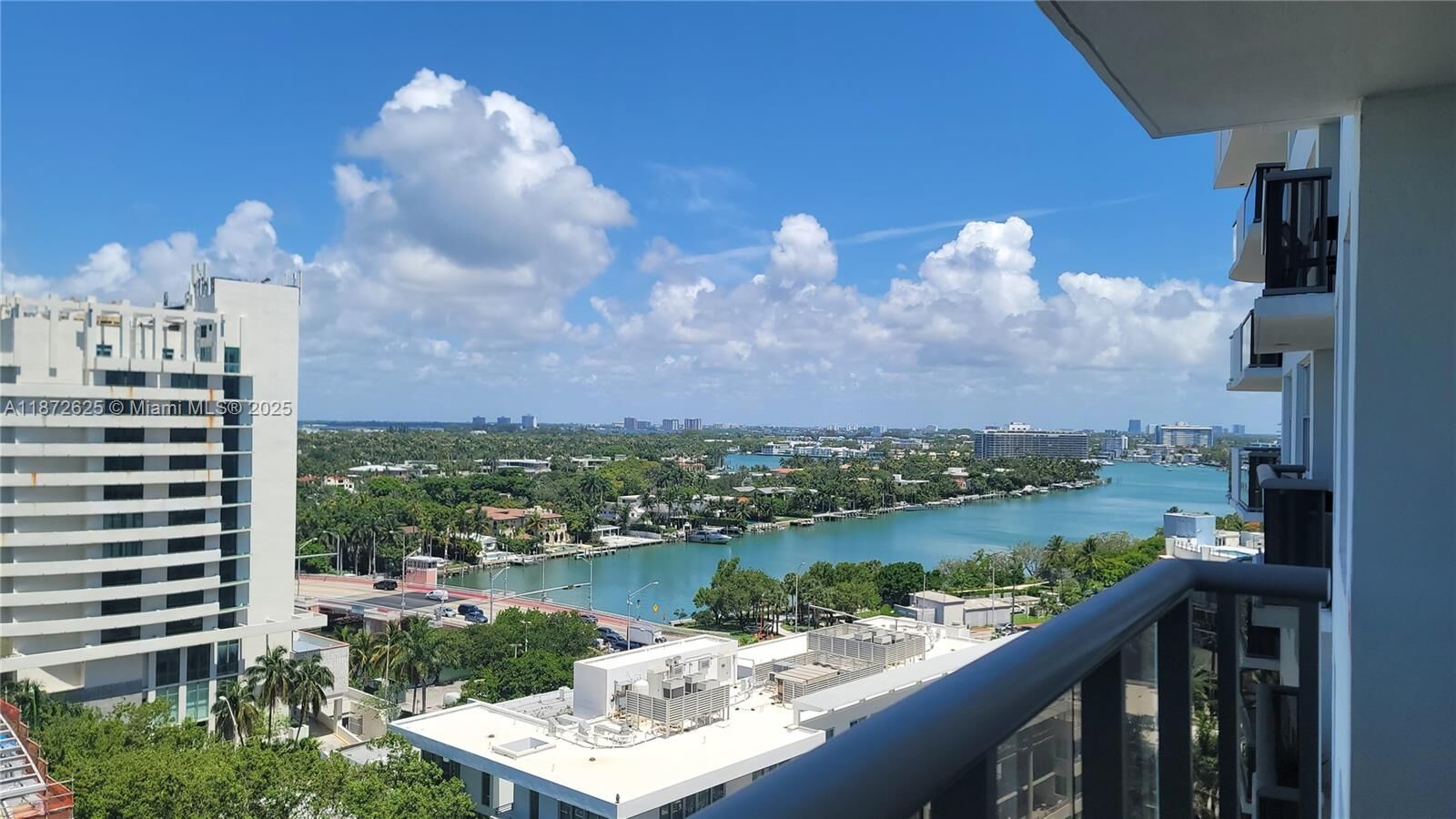 Property Photo:  6039 Collins Ave 1535  FL 33140 