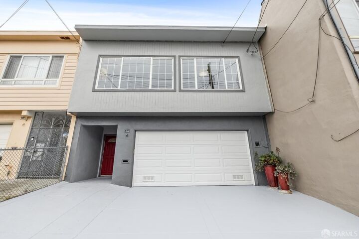 214 Minerva Street  San Francisco CA 94112 photo