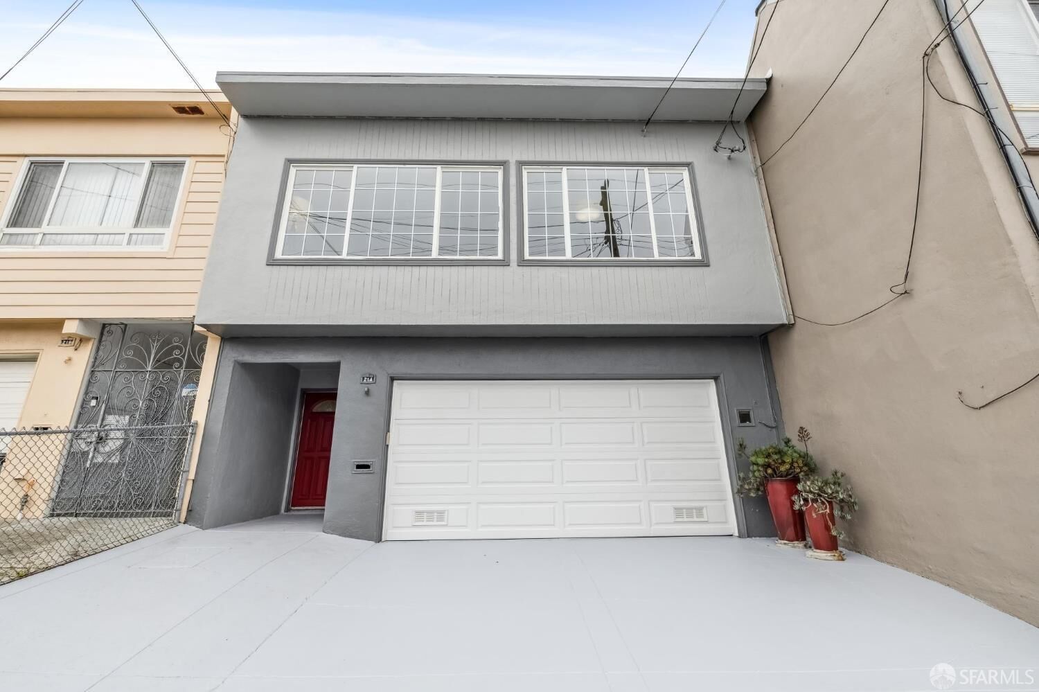 Property Photo: 214 Minerva Street CA 94112