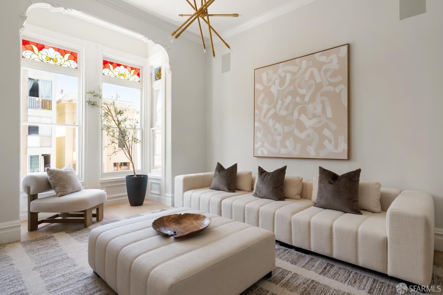 Property Photo: 503 Capp Street CA 94110