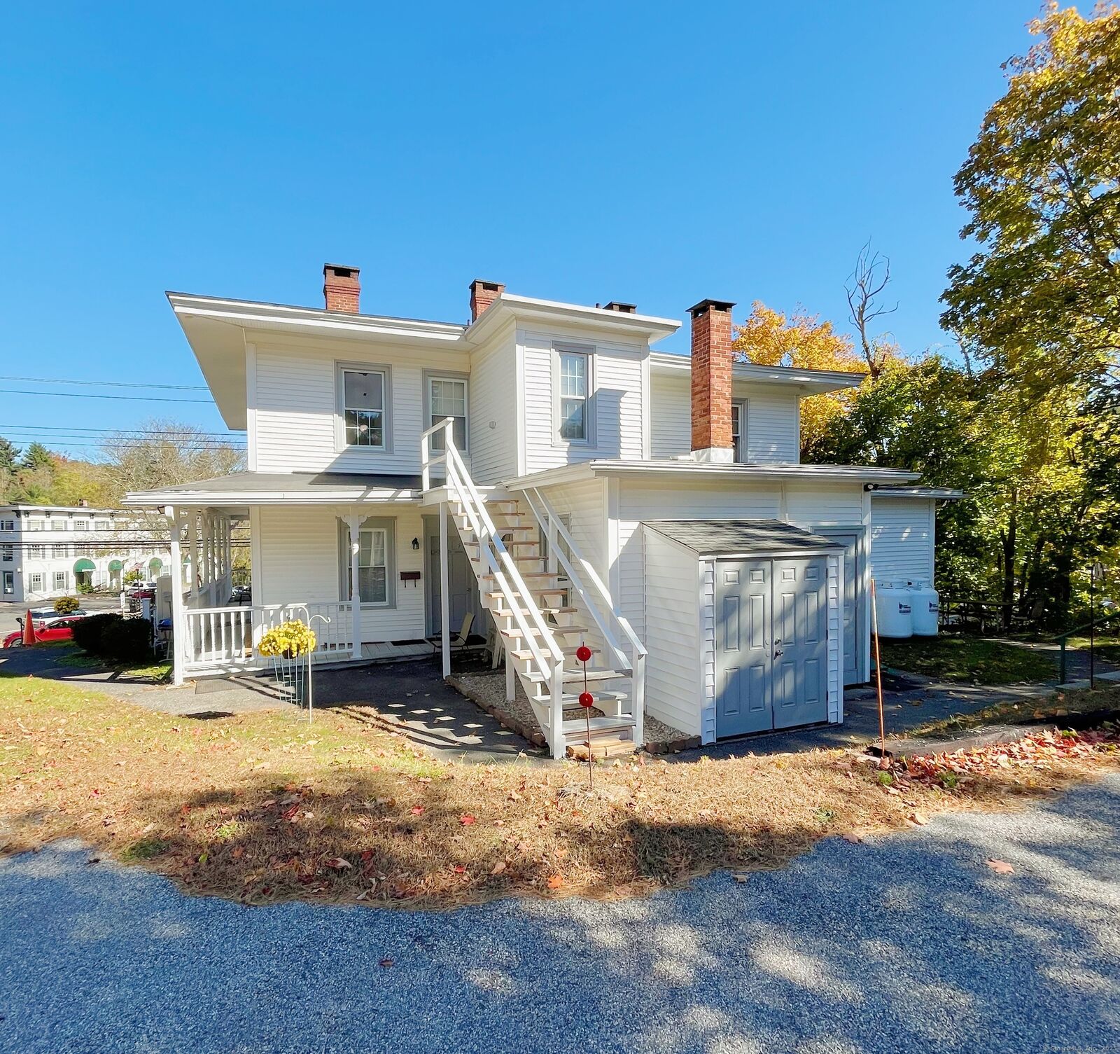 Property Photo: 519 Main Street 4 CT 06057