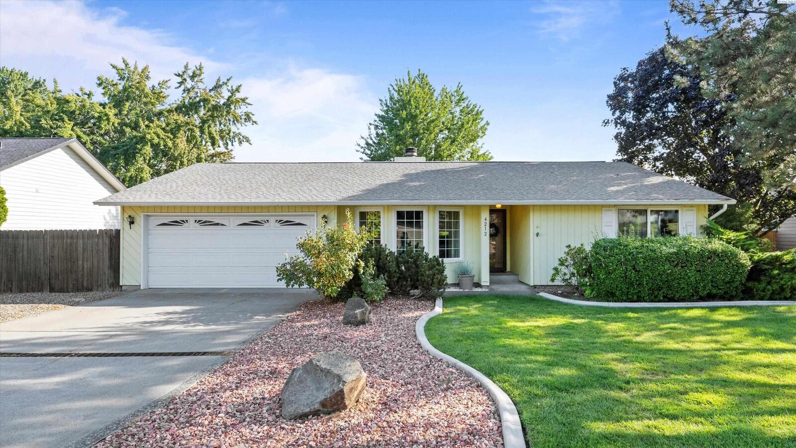 Property Photo:  4212 Meadowsweet St  WA 99301 