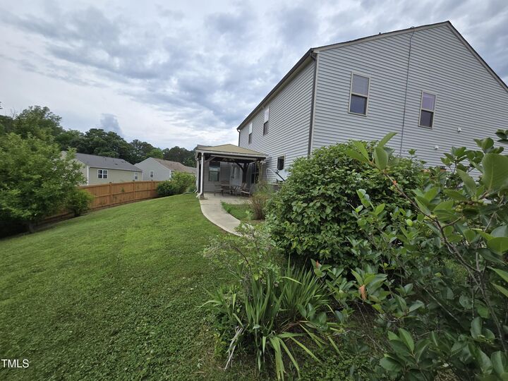 Property Photo: 2511 Dalmahoy Lane NC 27526