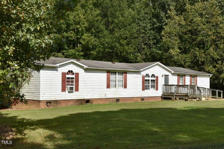 Property Photo:  140 Smith Hill Lane  NC 27574 