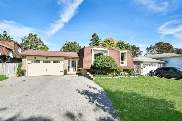 Property Photo: 25 Eileen Drive ON L4N 4M5