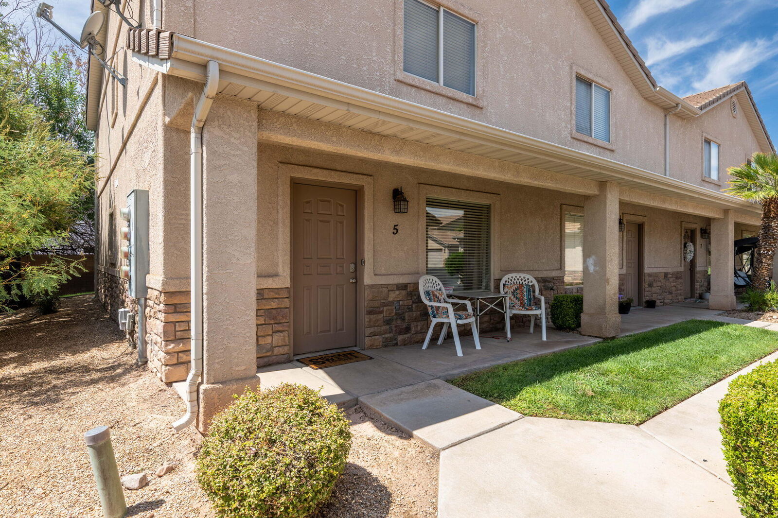 Property Photo:  1167 E 400 S #5  UT 84790 