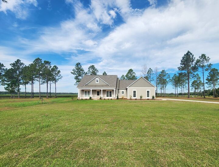Property Photo:  116 Montrose Drive  GA 31763 