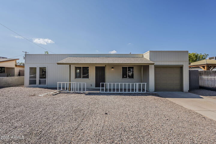 Property Photo: 7139 E Arcadia Circle AZ 85208