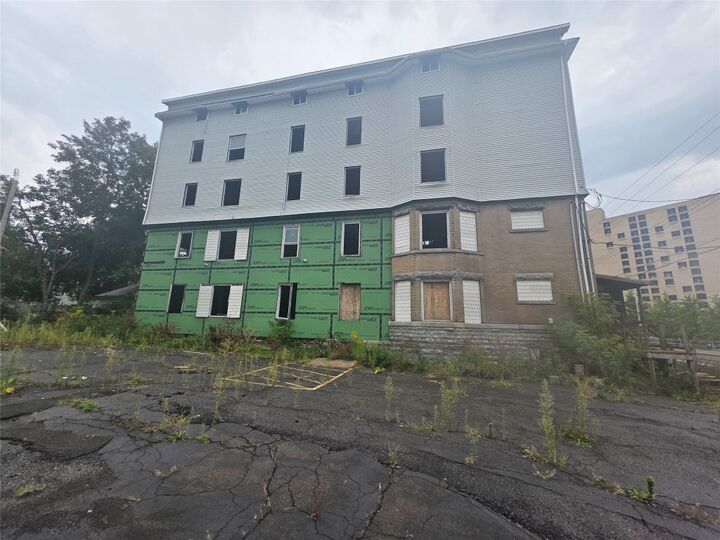 Property Photo: 100, 104, 108, 110, 116 Henry Street NY 13901