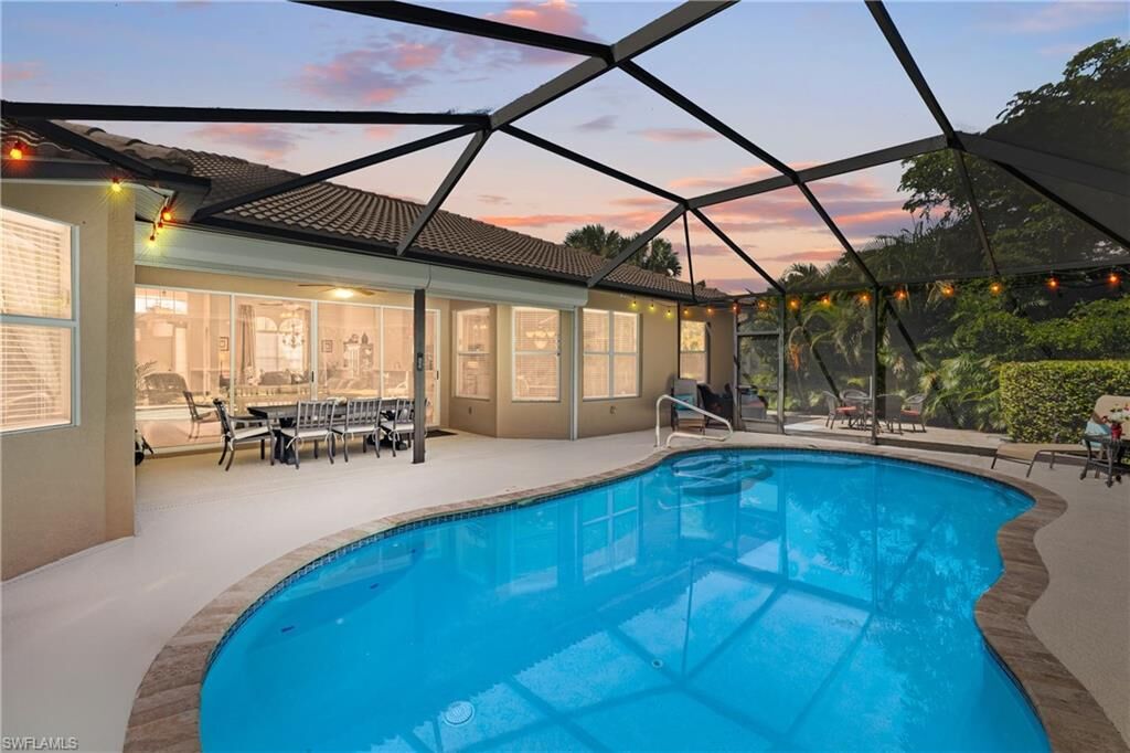 Property Photo:  15035 Balmoral Loop  FL 33919 