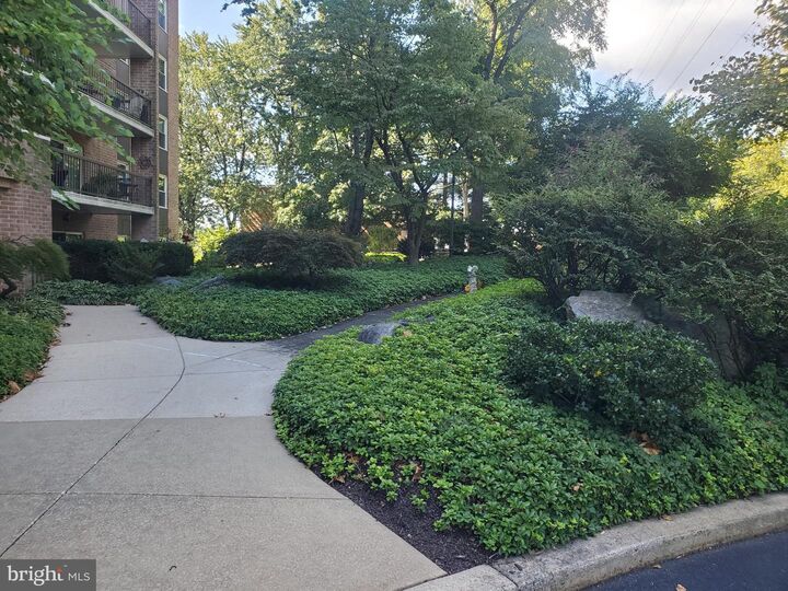 Property Photo:  1375 Pershing Boulevard 810  PA 19607 