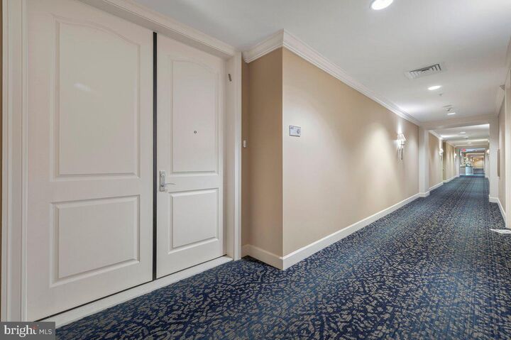 Property Photo:  1915 Towne Centre Boulevard 405 &Amp 406  MD 21401
