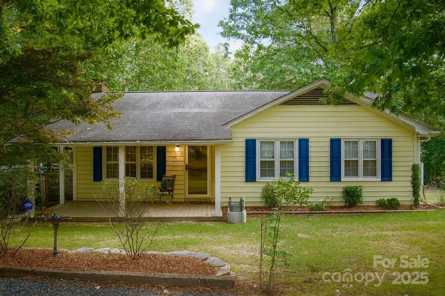 Property Photo:  2929 Matoka Trail  NC 28104 