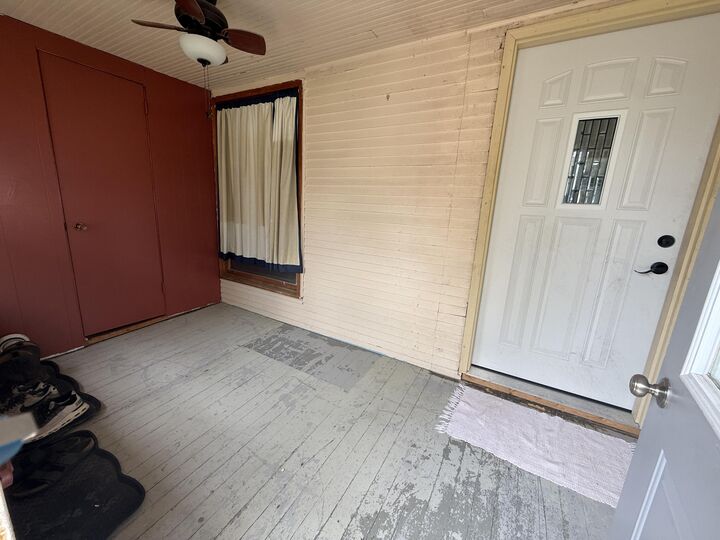 Property Photo:  224 S Lowden St  IA 50122 