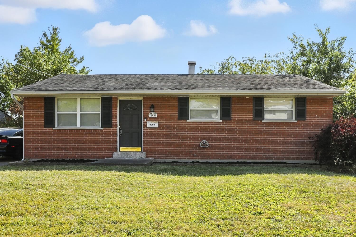 Property Photo: 12058 Wincanton Drive OH 45231