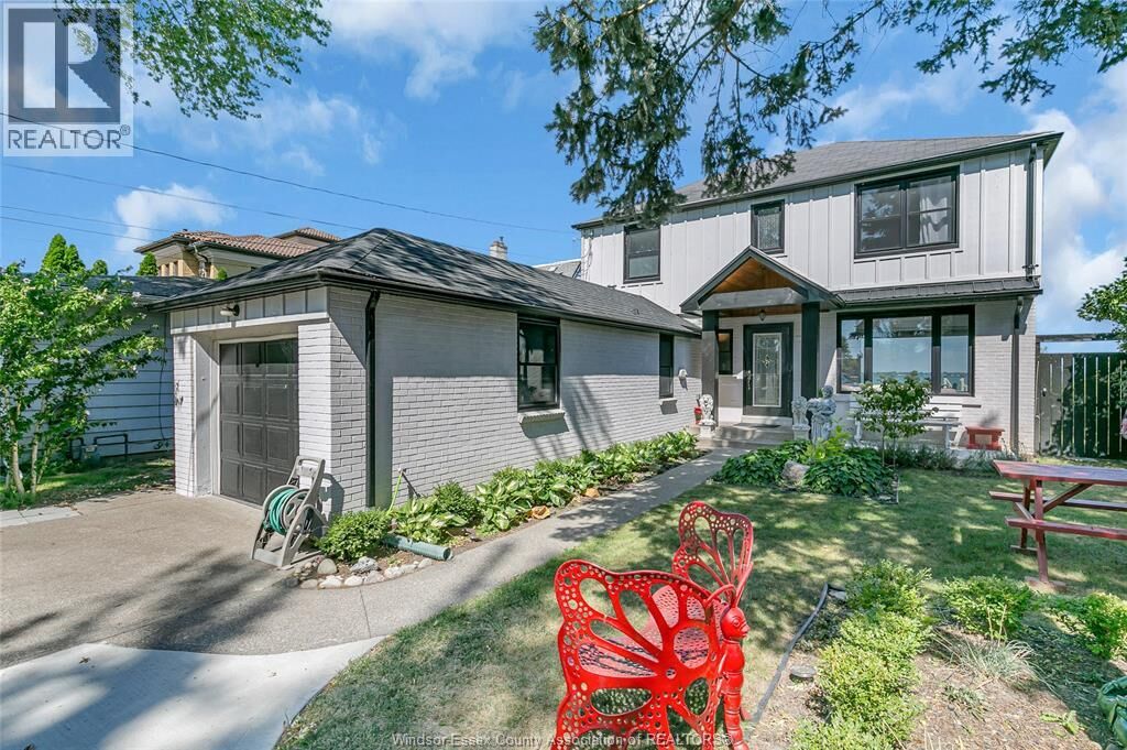Photo de la propriété: 11360 Riverside Drive East ON N8P 1A4