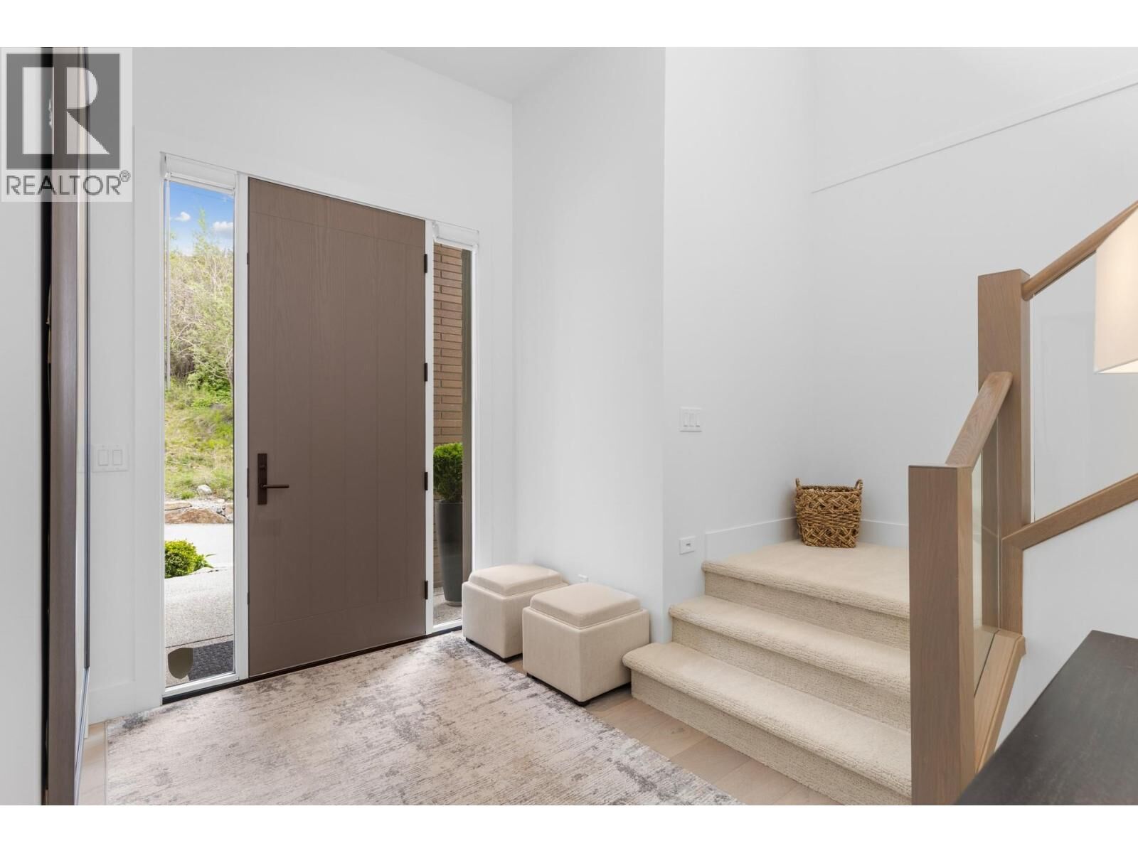 Property Photo: 470 Hawk'S Perch Lane BC V1W 0B8