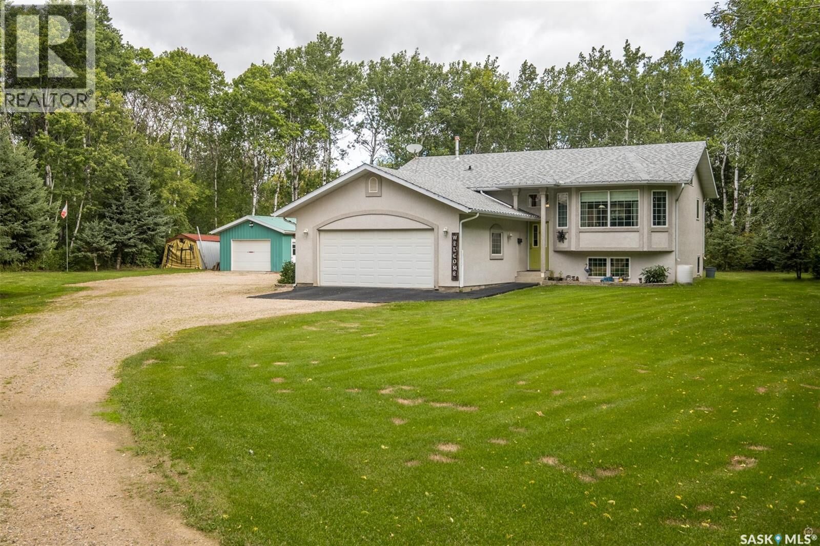 Property Photo:  609 Boundary Street  SK S6V 5R3 