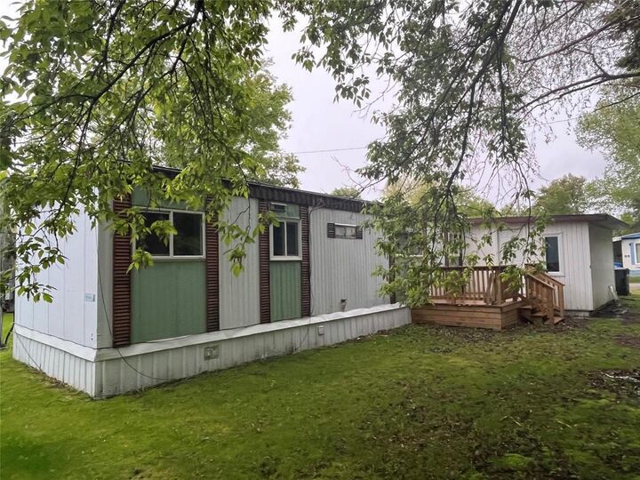 Photo de la propriété: 1021 Jackson Street MB R7N 2N5