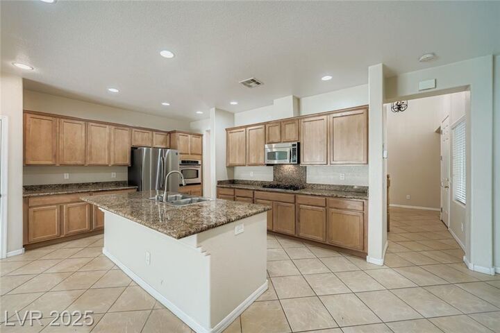 Property Photo:  8229 Oakshire Street  NV 89131 