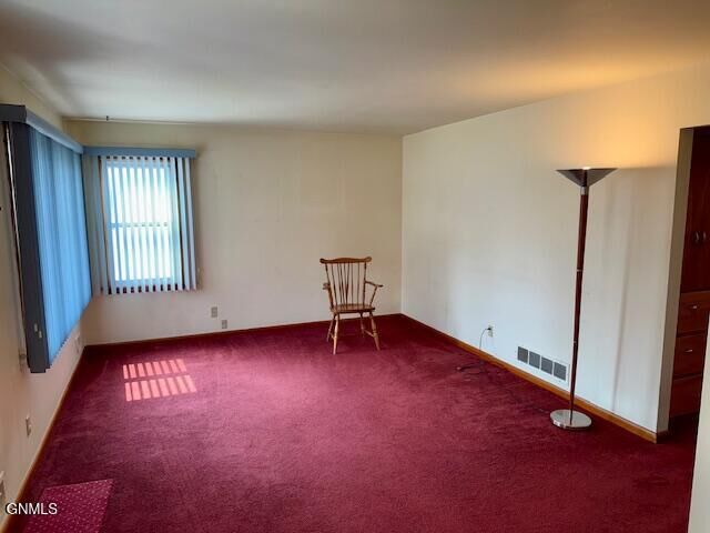 Property Photo:  818 19th Street  ND 58501 