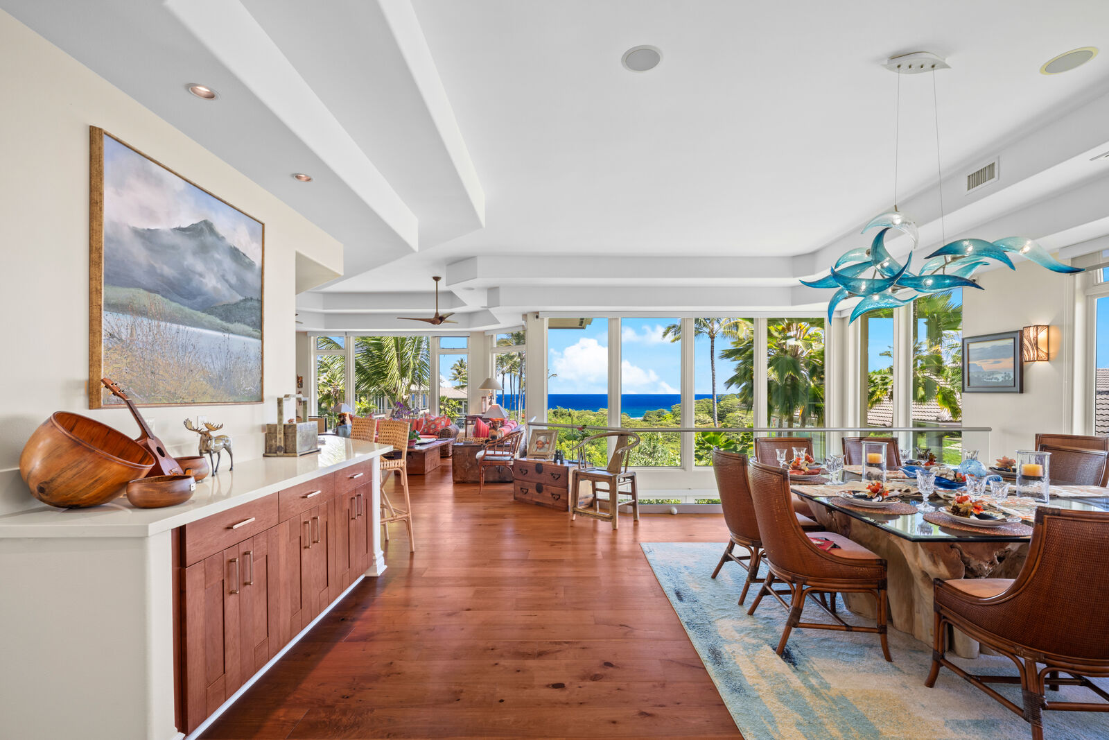 Property Photo: 4100 Queen Emma'S Dr 21 HI 96722