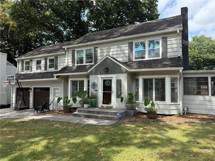 1214 W 67th Terrace  Kansas City MO 64113 photo