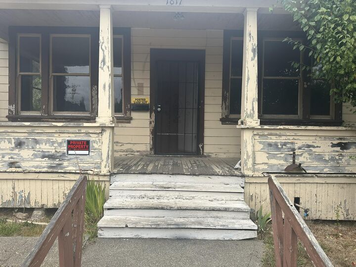 Property Photo: 1817 Henderson Street CA 95501