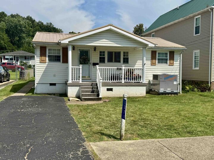 1271 Ralston Avenue  Barboursville WV 25504 photo